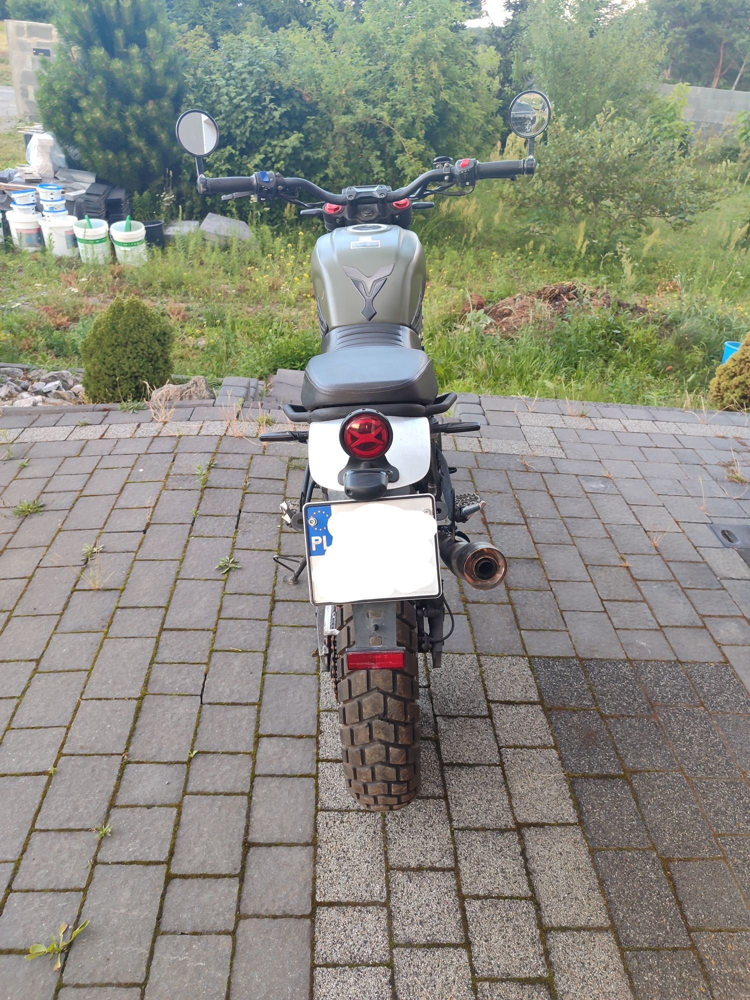 Zipp scrambler 125