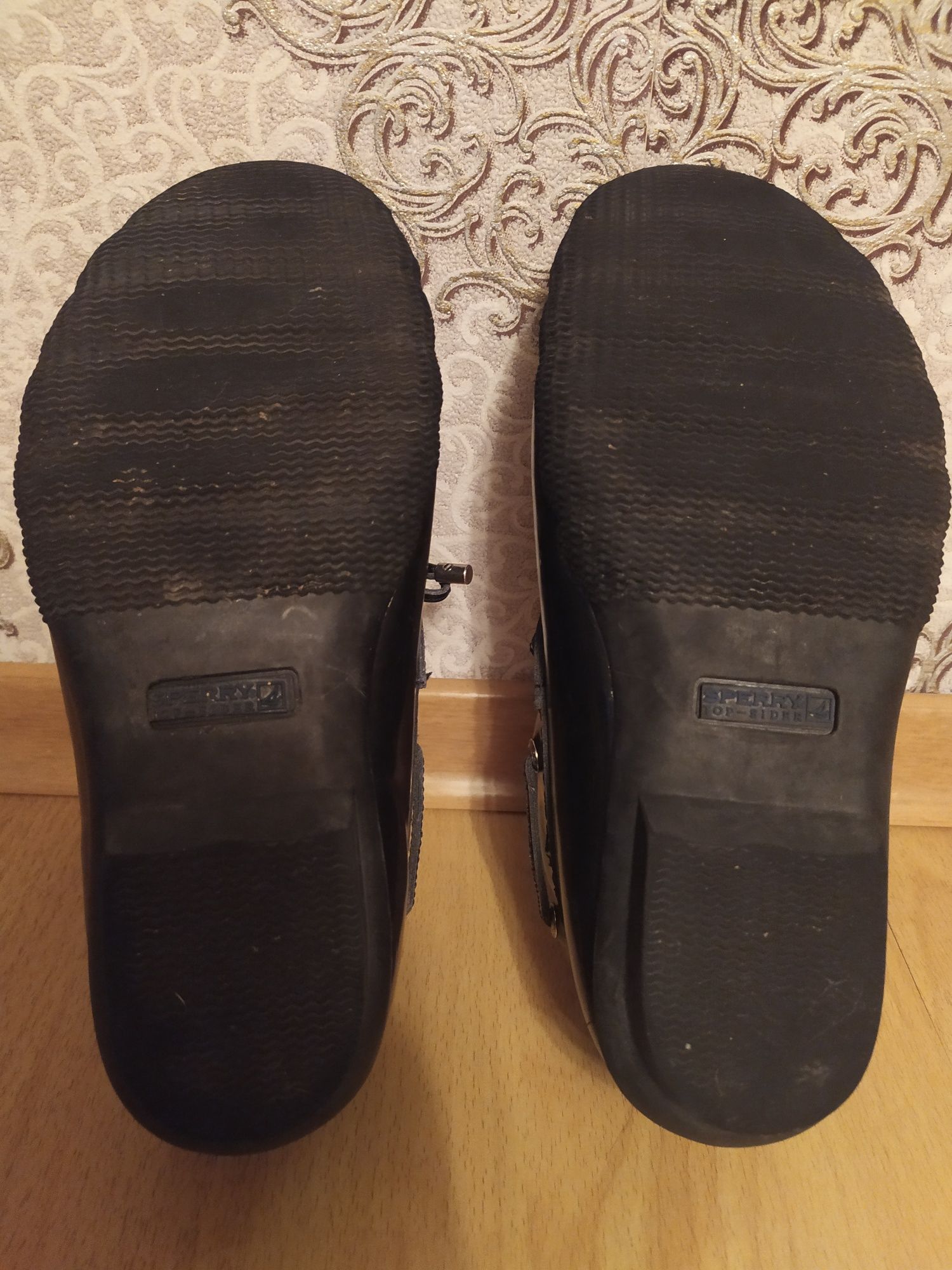 Sperry, резинові жіночі туфлі 38 р.