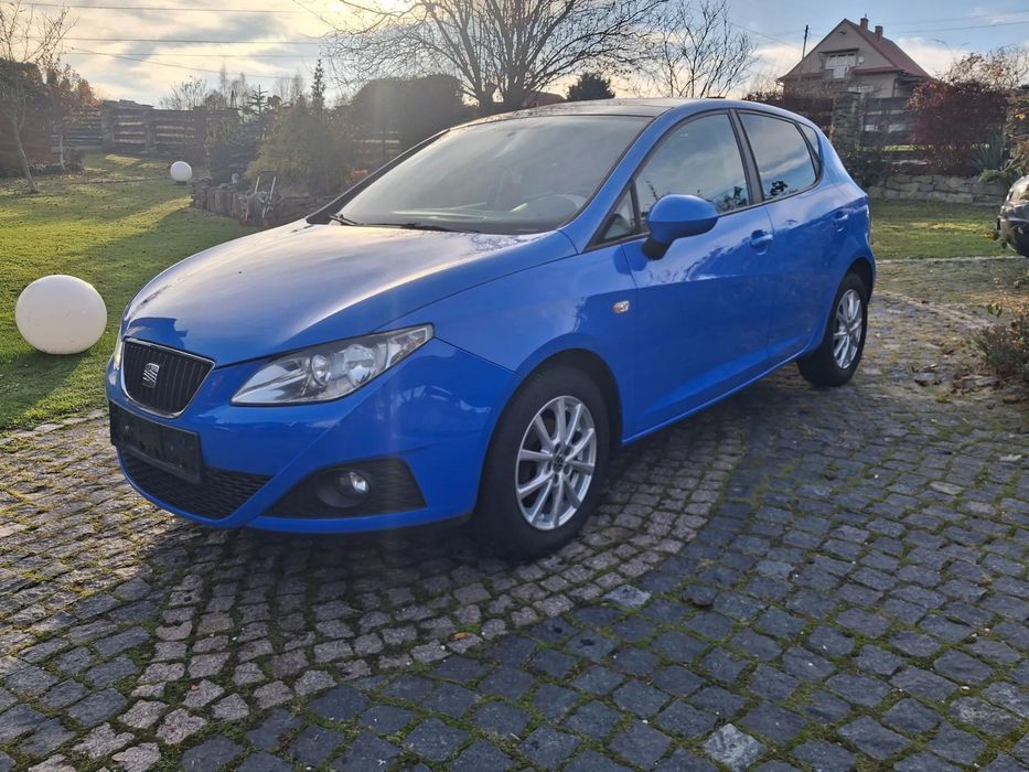 Seat Ibiza 1.4 mpi panorama dach jedyna taka
