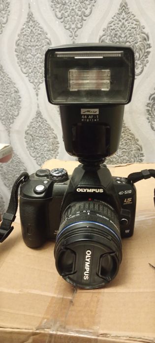 Продается фотовспышка Metz 44 AF-1 Digital — идеально для фотосъемки