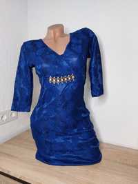 Платье нарядное гипюровое