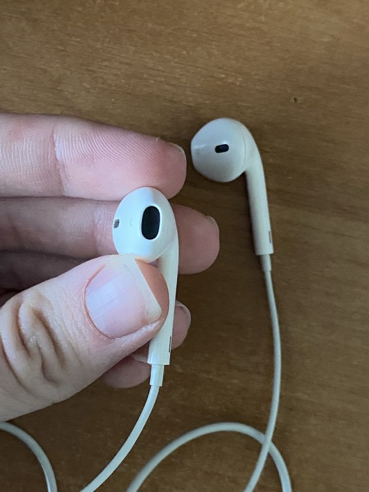 Apple EarPods 3.5 (mini-Jack)