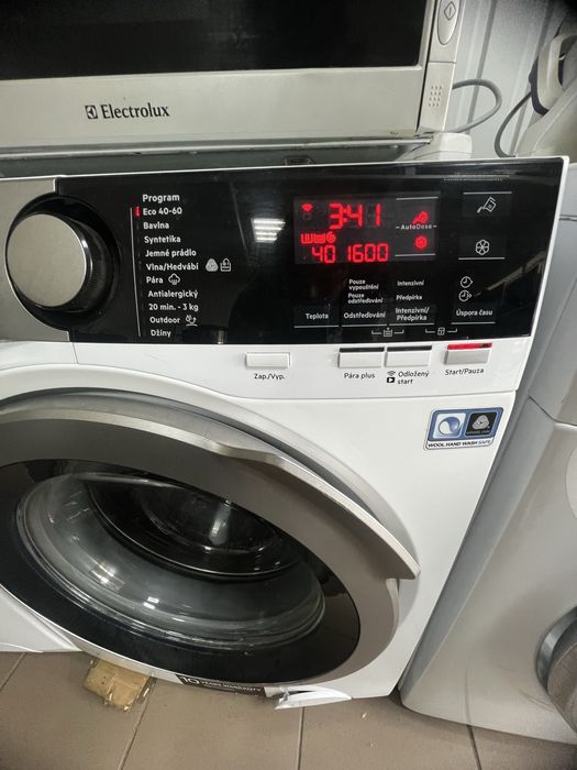 Пральна машина AEG 9 кг