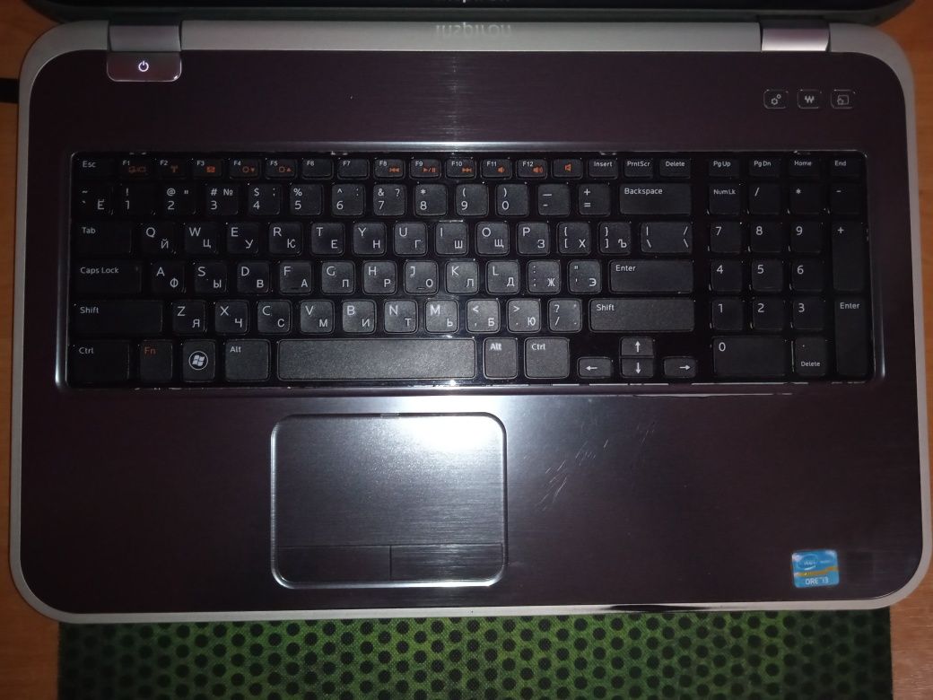 Ноутбук Dell Inspiron 5720