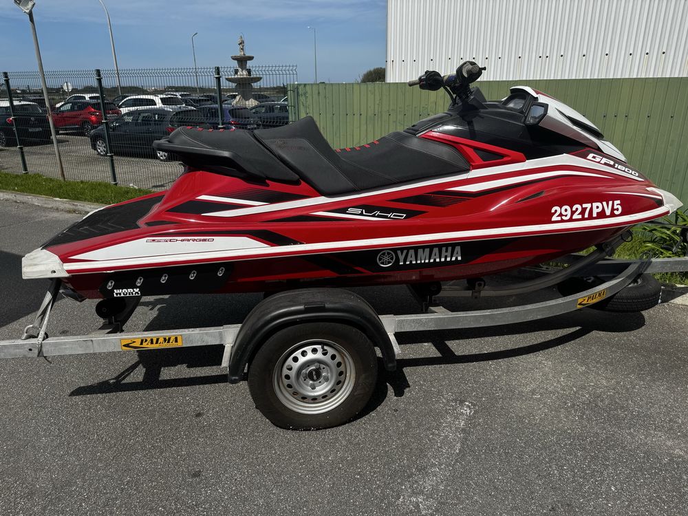 Yamaha GP1800R