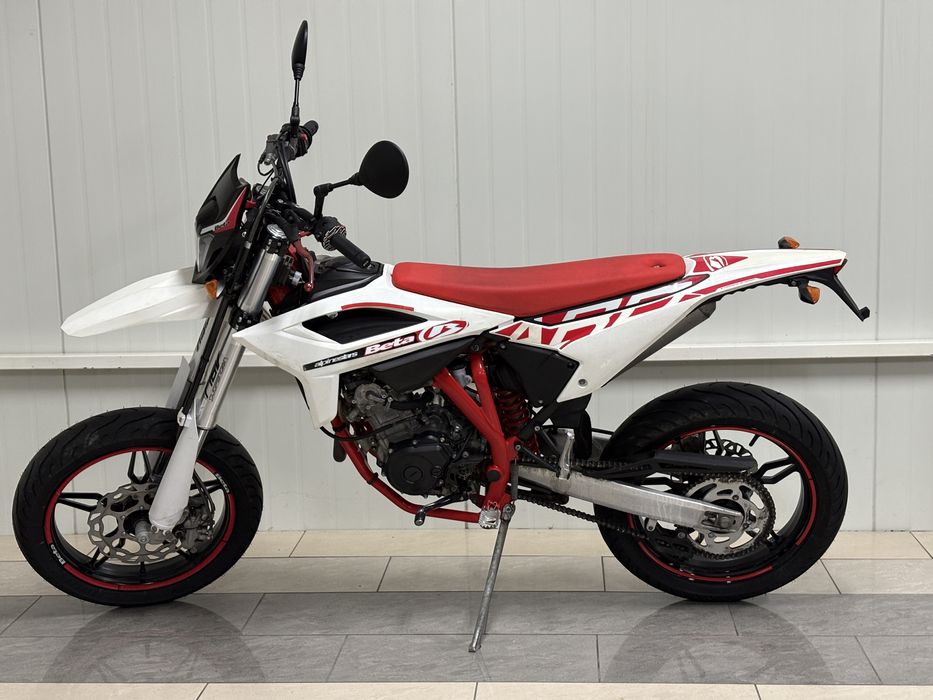 Beta RR 125 #Najnowszy model #SuperMoto #Led