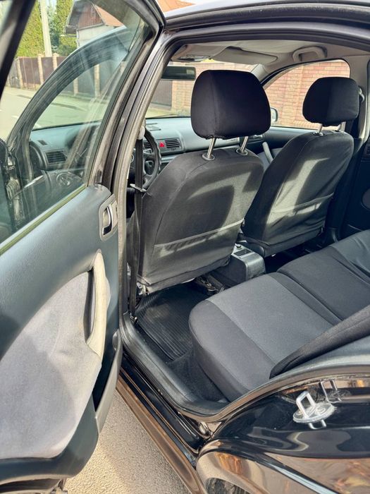 Автомобіль Skoda Octavia Tour 1.6 механіка 2007 рік 166 тис км пробіг