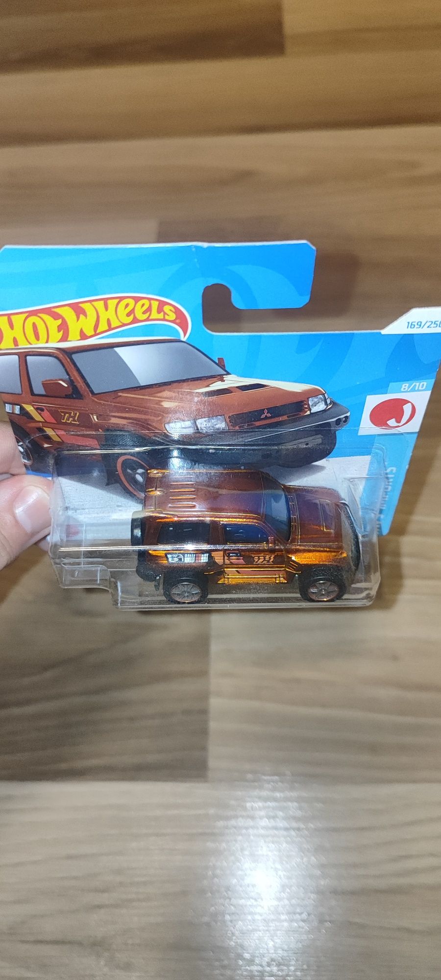 Hot wheels Mitsubishi Pajero sth