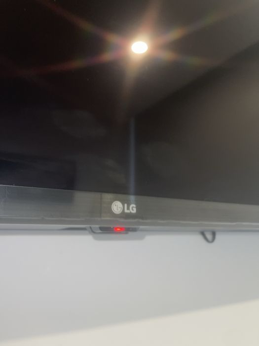 LG 55-Inch Smart TV – For Sale