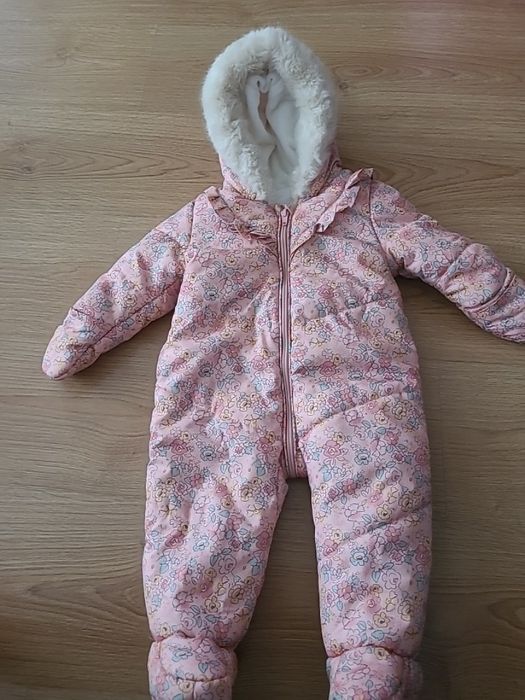 Фірмовий зимовий комбінезон Carters 6-9міс.