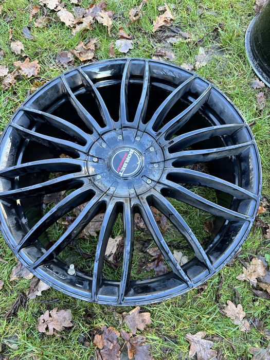 Felgi aluminiowe 21'' 5X114,3 BORBET CW3 BG