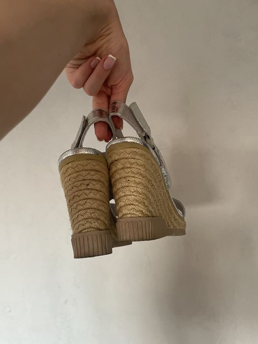 Koturny Calvin Klein jeans 37 srebrne