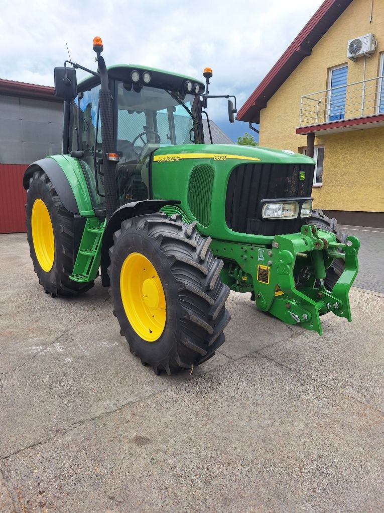 John Deere 6620 ,6820,6920