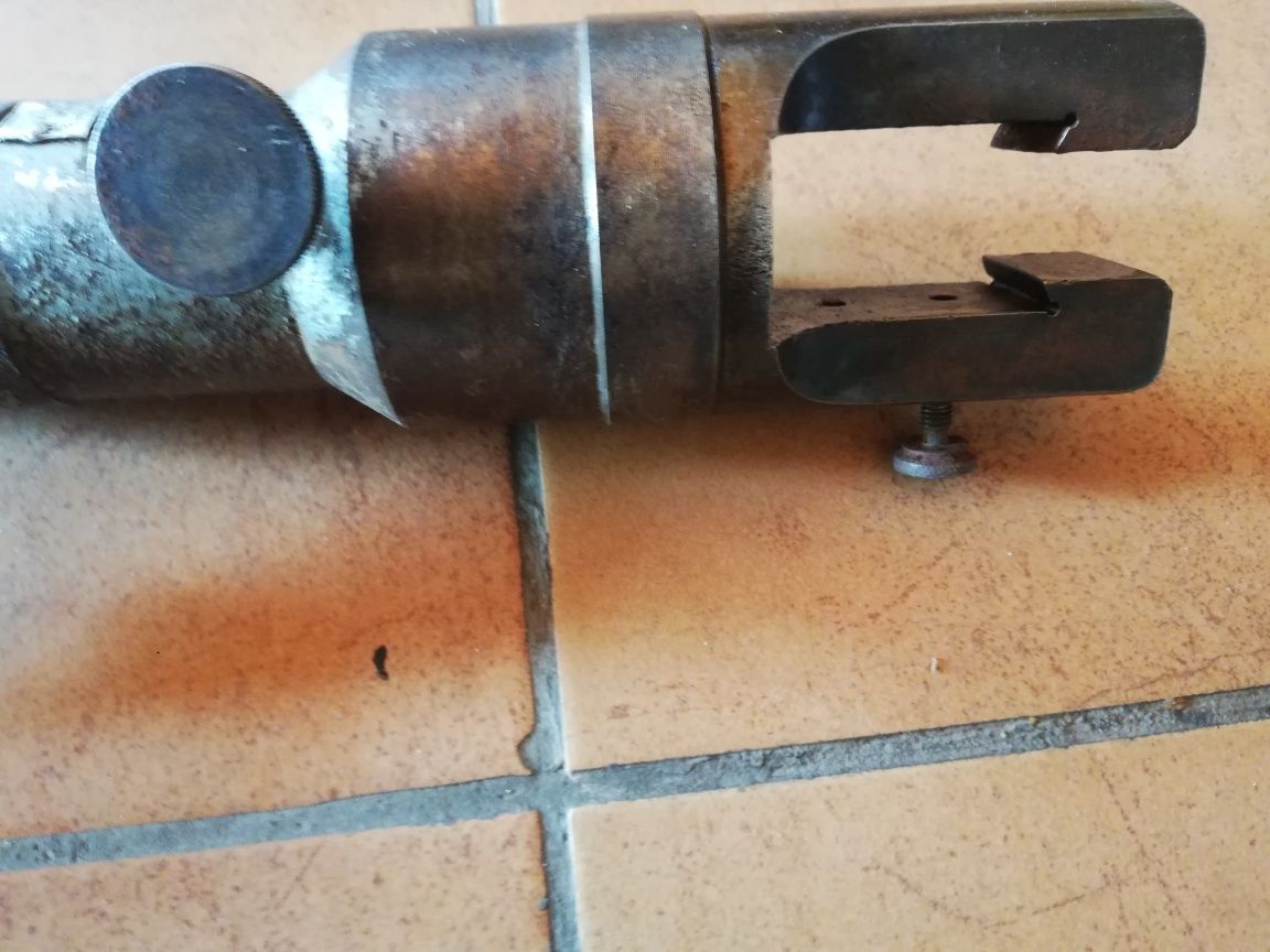Starocie stara prasa hydrauliczna