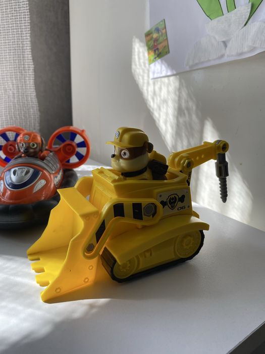 Продам іграшки  Щінячий патруль