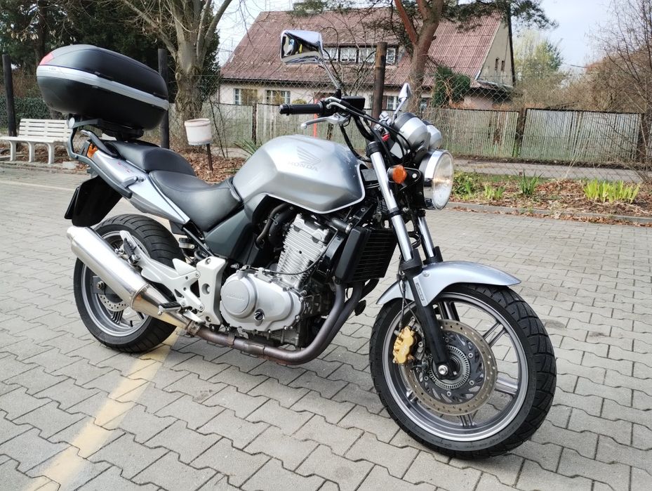 Honda CBF 500 z kufrem TRANSPORT GRATIS*