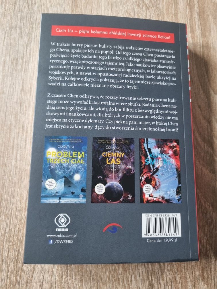 Piorun kulisty Cixin Liu