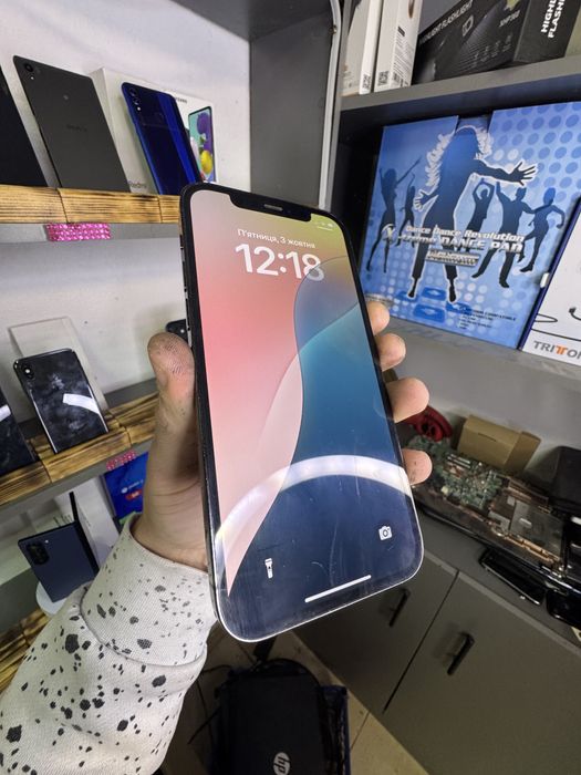 Iphone 12pro 128gb в хорошому стані