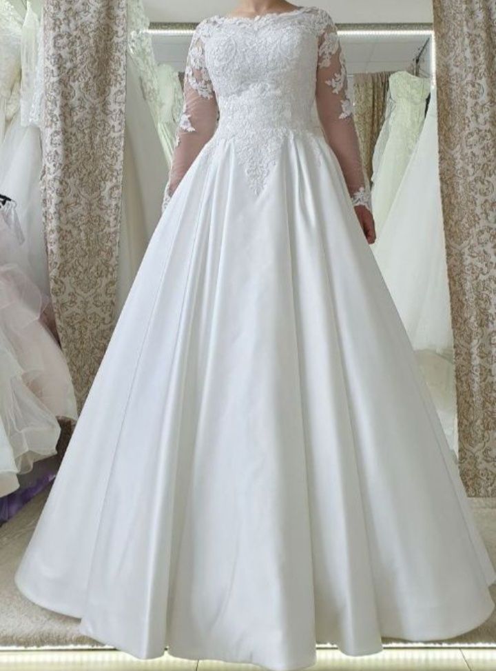 Весільна  сукня/плаття