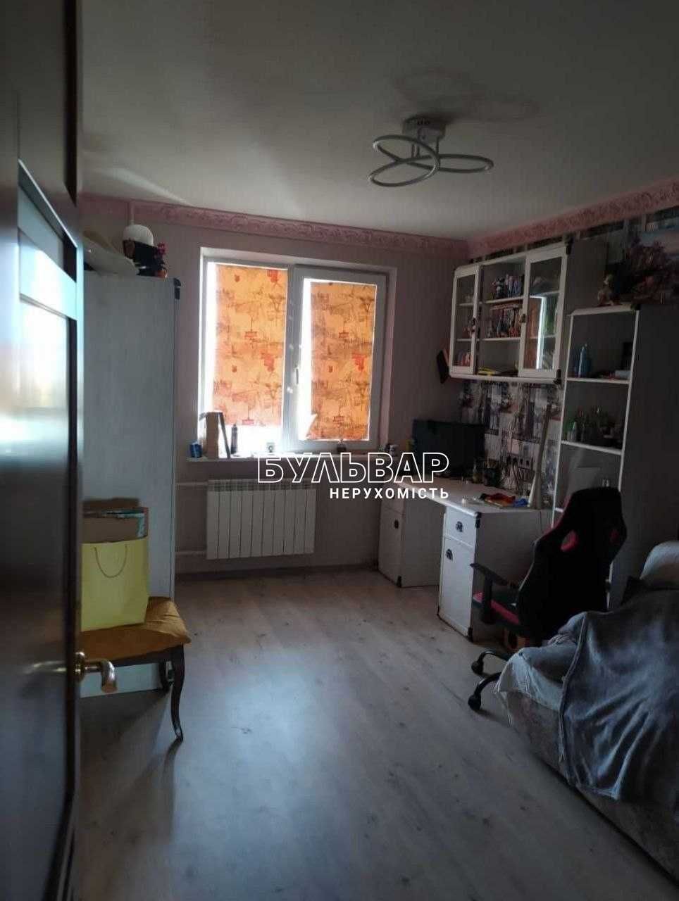 Продам 4 к.кв Центр ул. Авиационная 3. Парк Горького (Центральный)