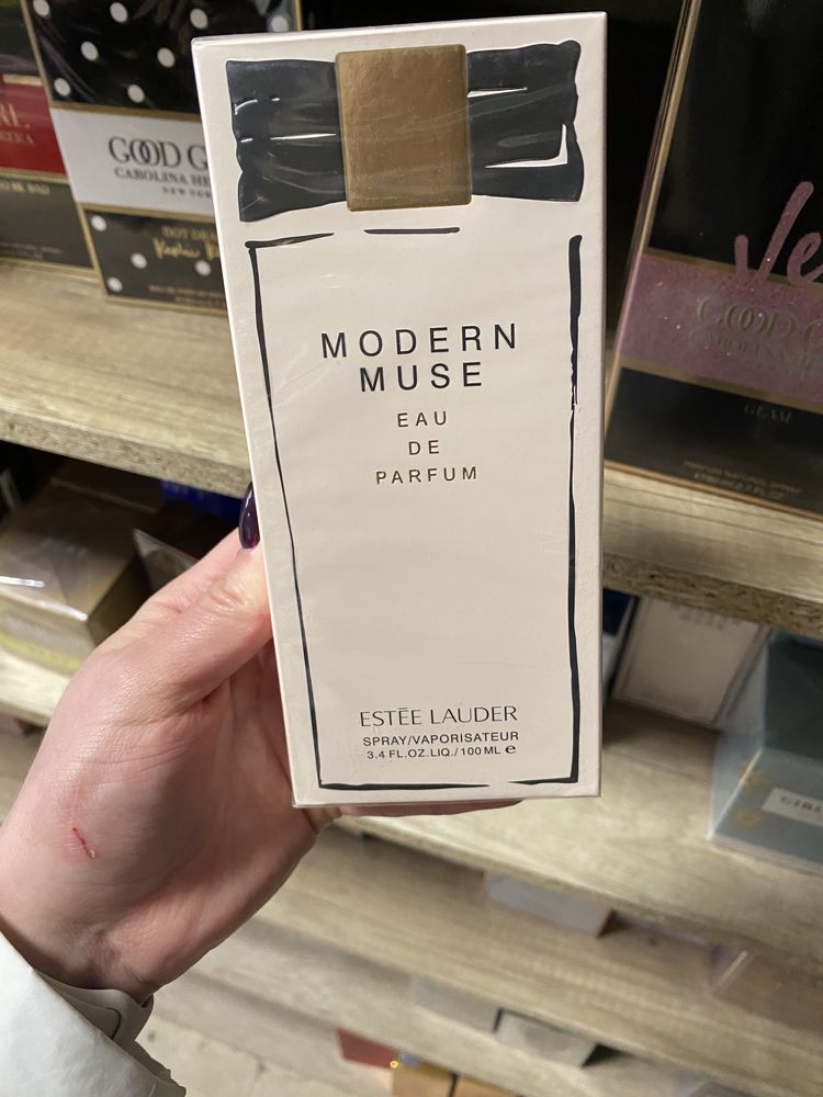 Estee Lauder Modern Muse