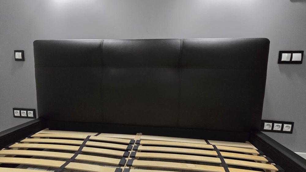 Łóżko tapicerowane EkoSkóra 160x200 stan idealny