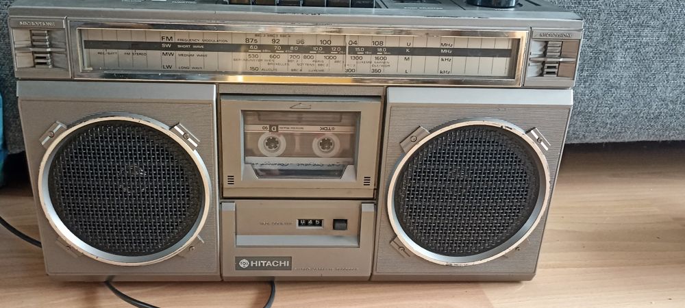 Radio Hitachi BoomBox