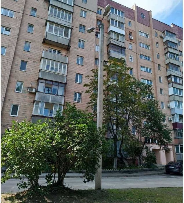 Продається 2к квартира Новобаварський район (Новожаново) (88736)