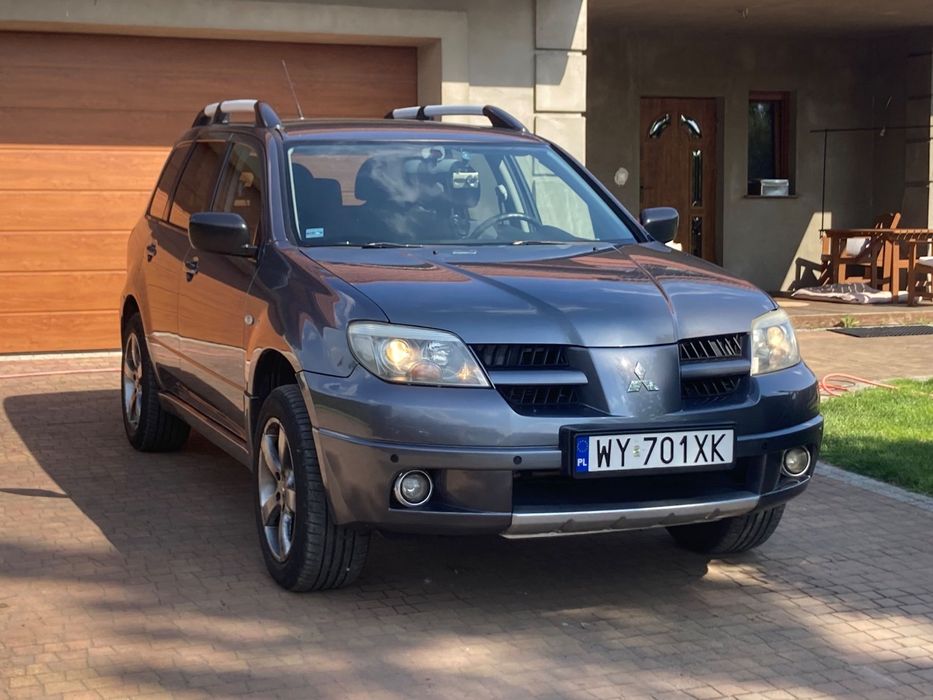 Mitsubishi Outlander **Po Remoncie**ROZRZĄD**CZUJNIKI**Kamera cofania.**
