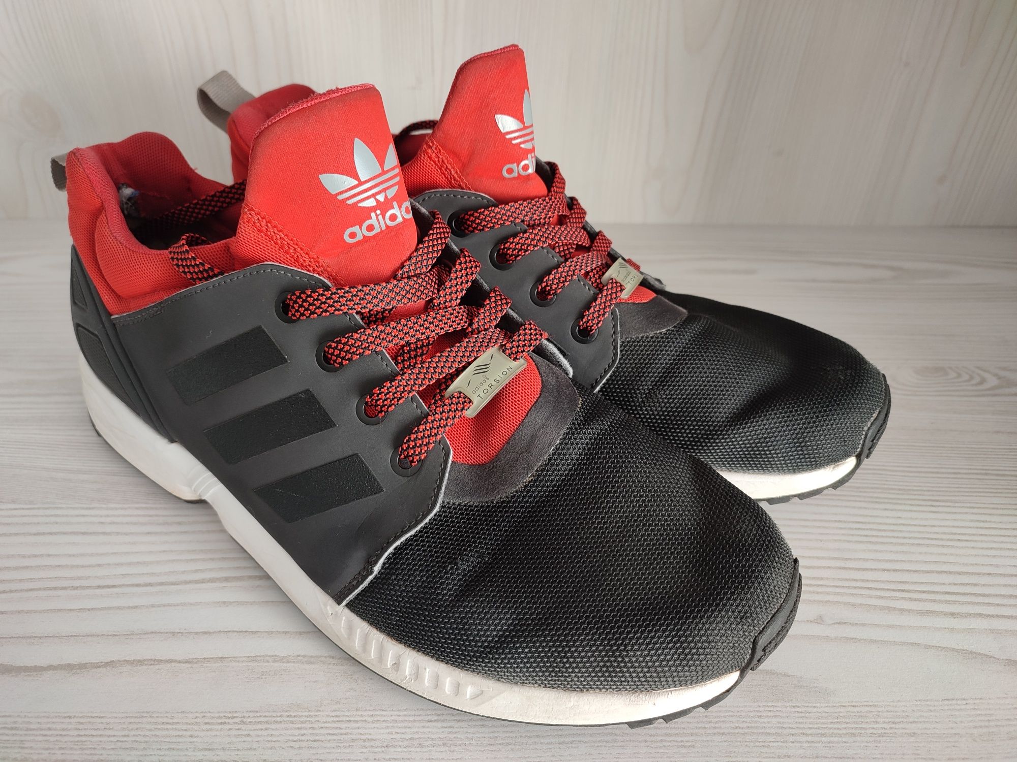 Buty Adidas Torsion 44,5 sportowe lekkie