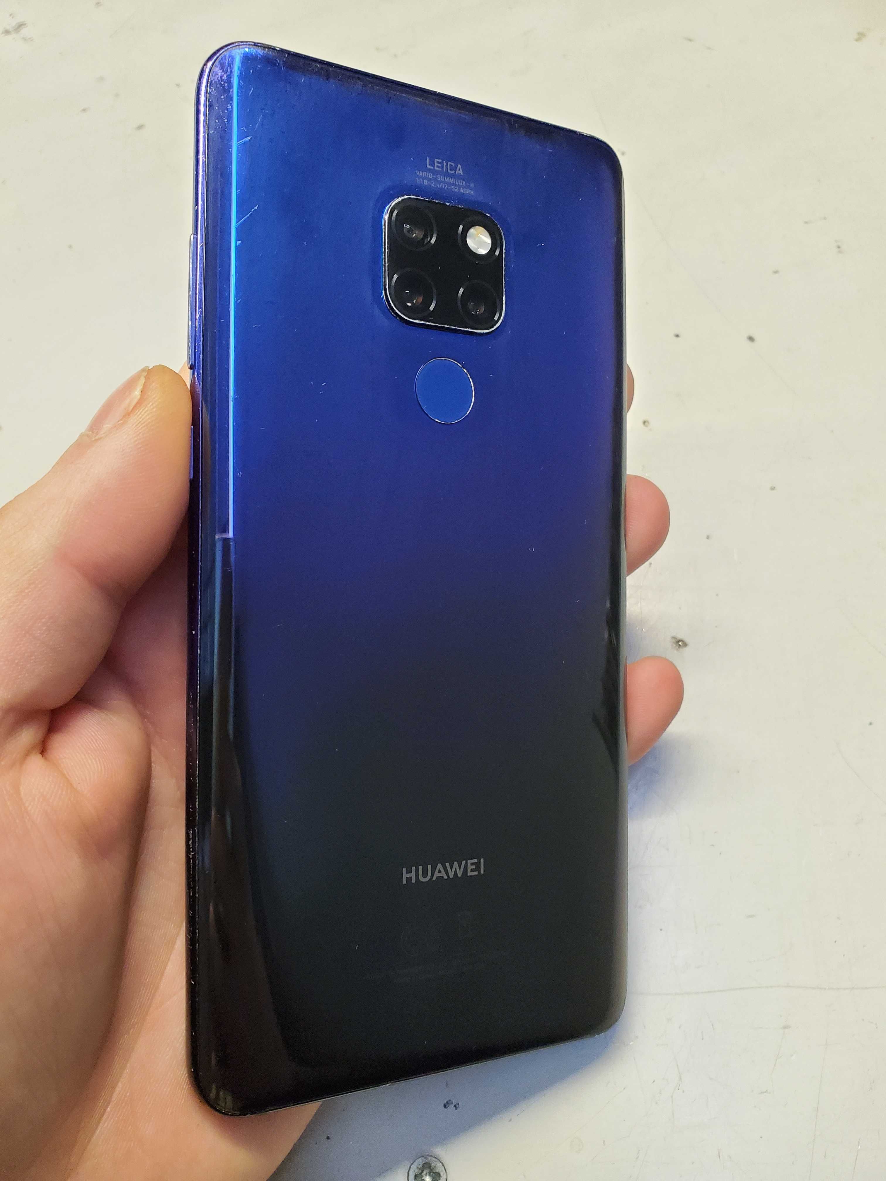 Huawei mate 20 4/128