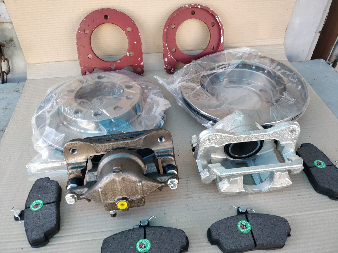Планшайбы для установки дисковых тормозов УАЗ (к-т на 2 колеса) Ульяно
