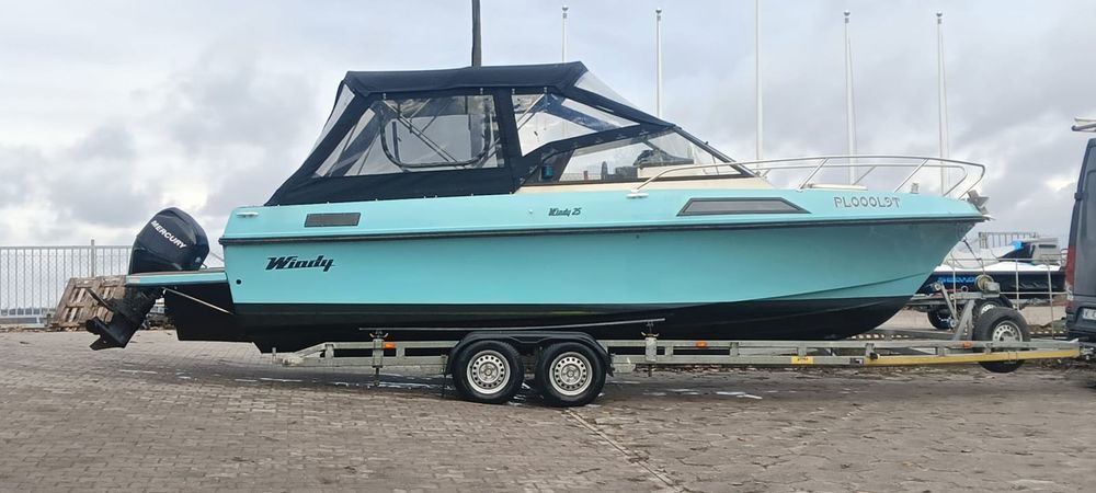 Łódz motorowa kabinowa Windy 25 Zamiana