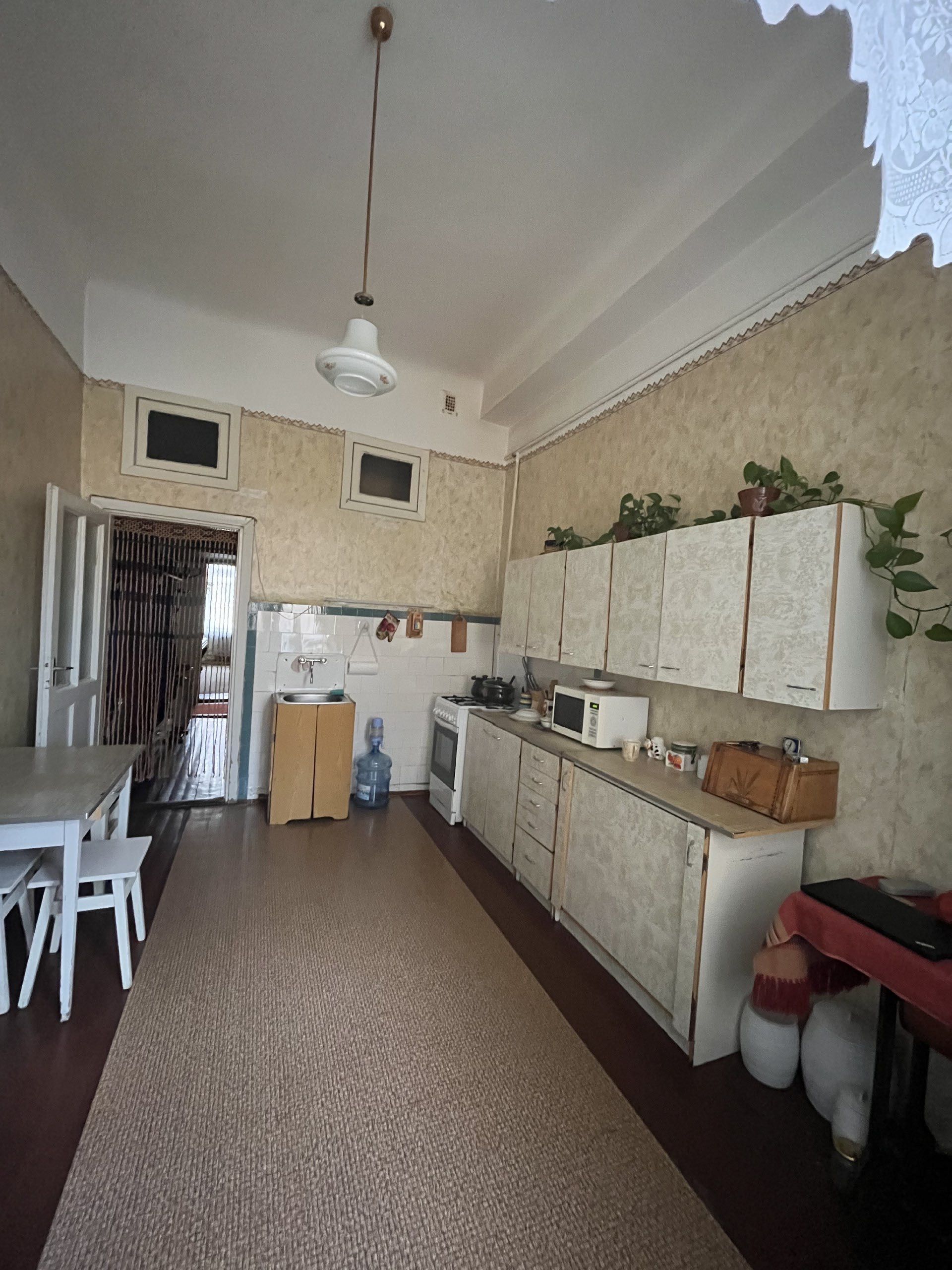 Продаж 2 кім. квартири на вул. Коперніка з виглядом на палац Потоцьких