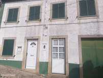 Casa T4 com Pátio e Lareira em Castelo Branco