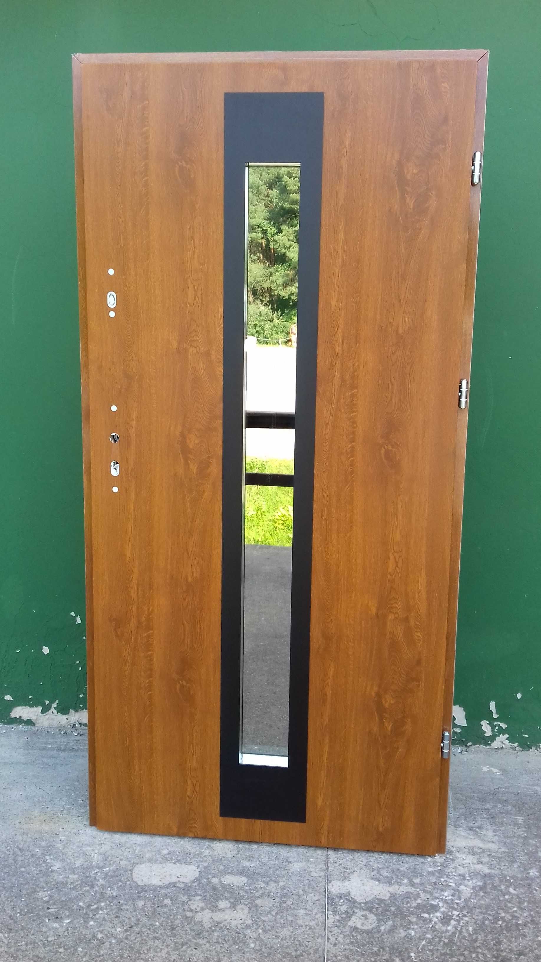 - 40 % Wyprzedaż Ekspozycji Drzwi Zewnętrzne 72 mm Złoty Dąb 101 x 208