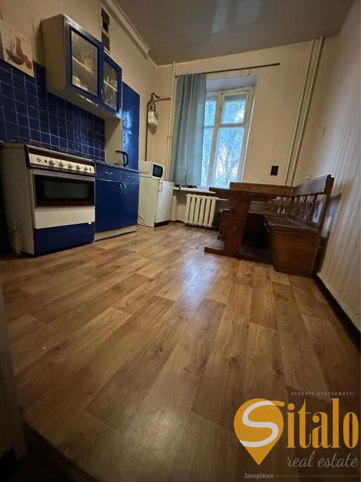 Продаж 2-х квартири район пр. Металургів в Дніпровському р-ні (019)