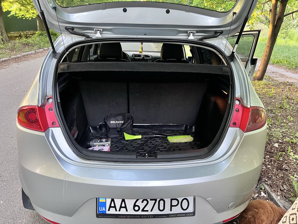 Продам свій Seat Leon 2 без торгу