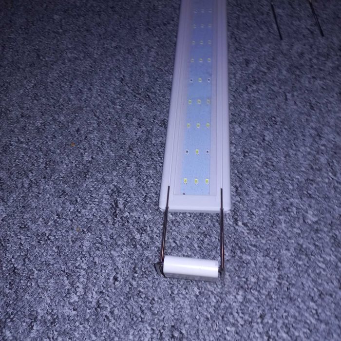 Kruger Meier 12 W lampa na krawędź akwarium 39-50cm