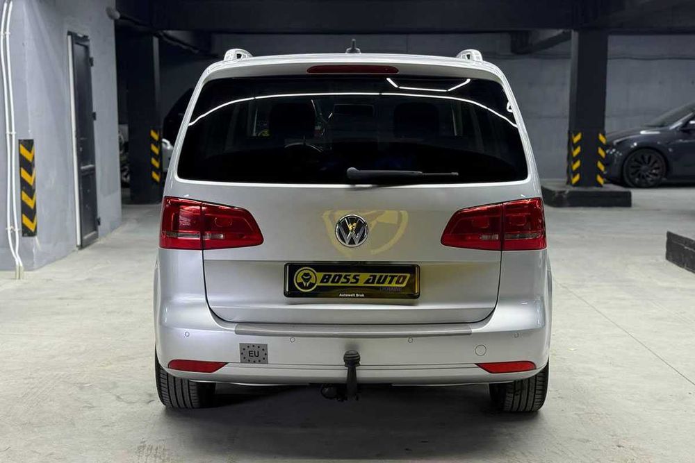 Volkswagen Touran 2012