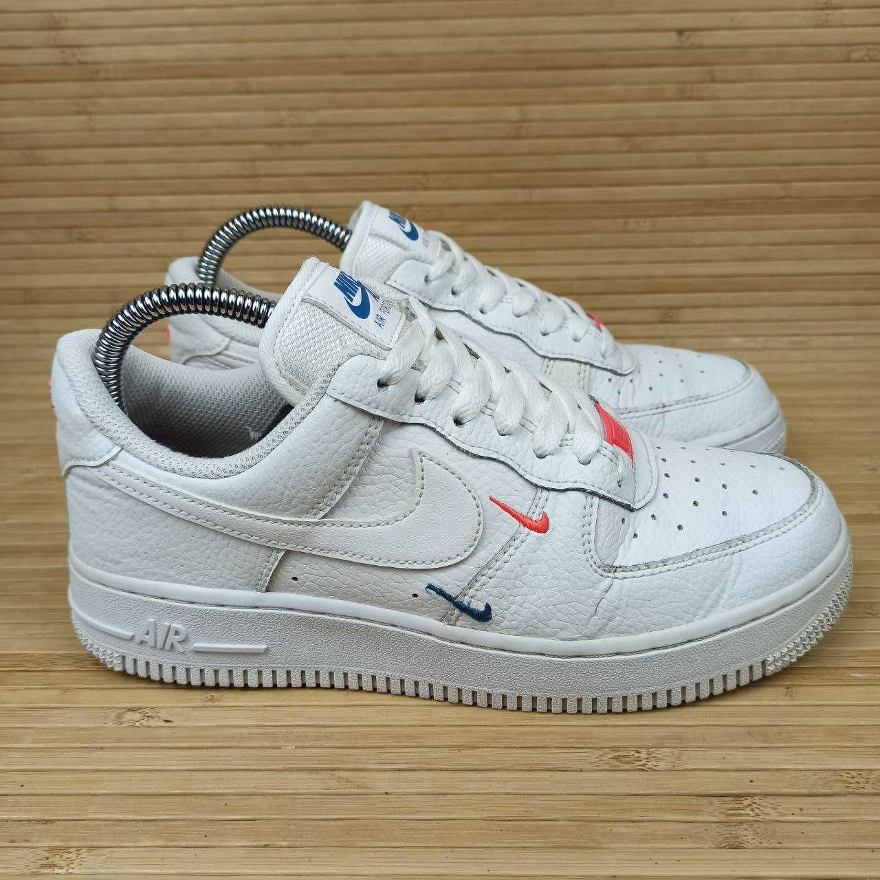 Кросівки Nike Air Force Розмір 38 (24 см.)