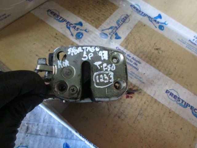 Fecho REF01233 KIA SPORTAGE 1997 TE MANUAL