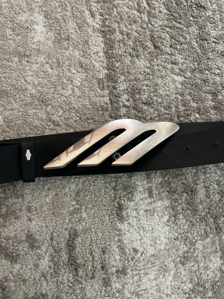 balenciaga belt 3b logo