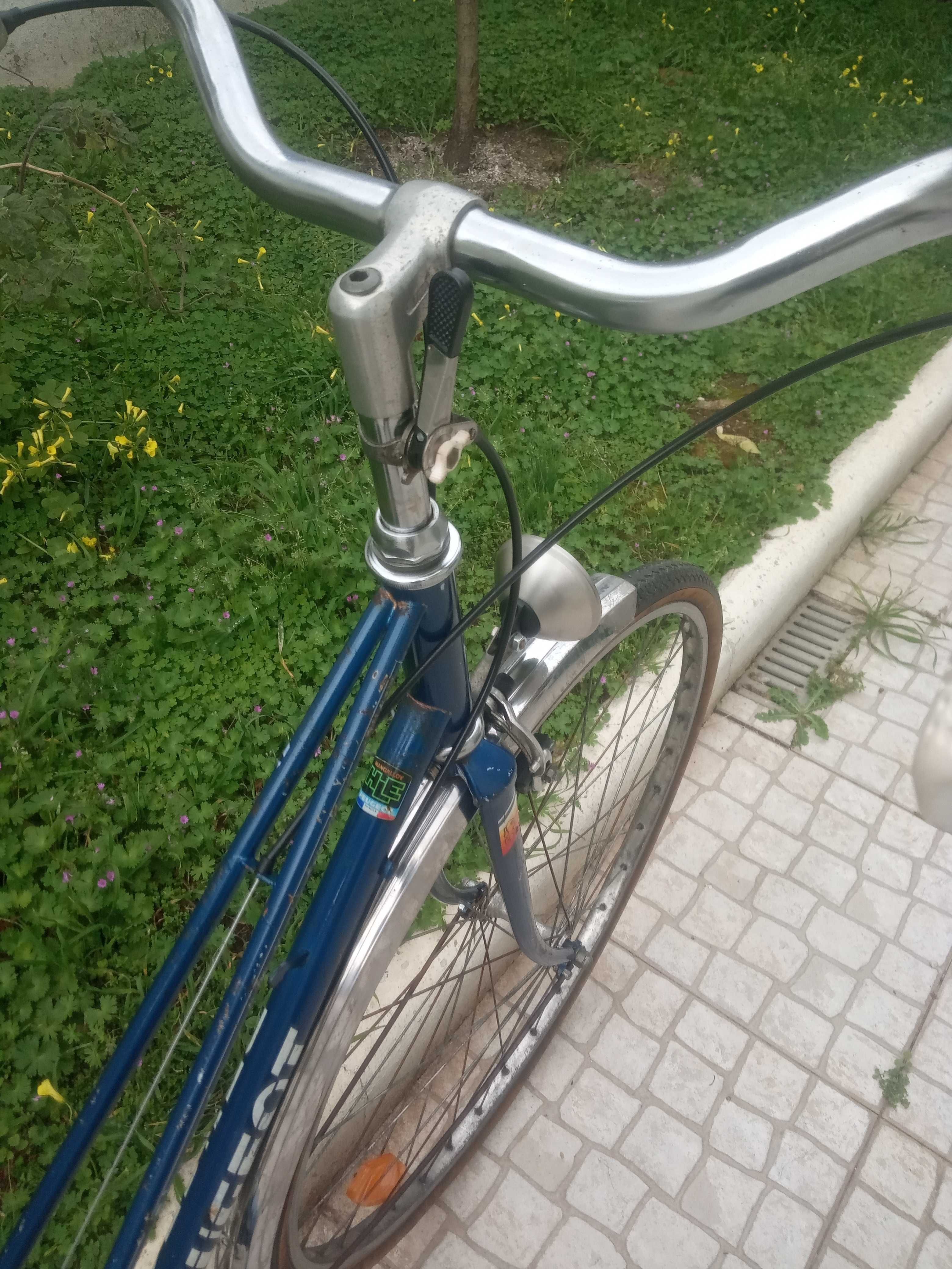 Bicicleta Peugeot vintage senhora azul r28 700c
Tam 53