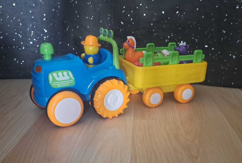 Traktor Farmer DUMEL DISCOVERY /Uderz młotkiem, przebijanka, zabawka