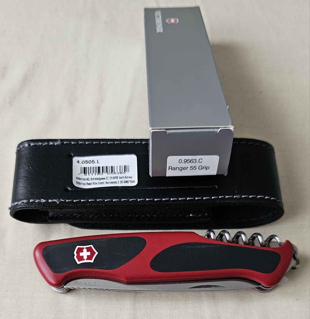 Scyzoryk Victorinox Ranger Grip 55 + etui skórzane