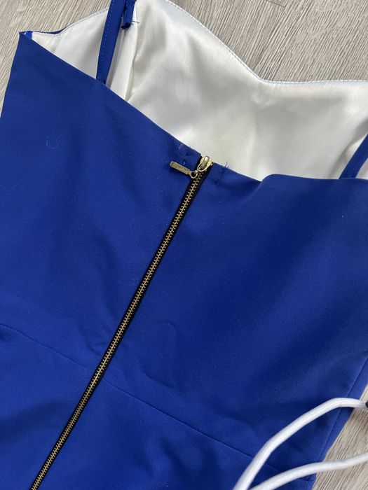 Piękna elegancka sukienka