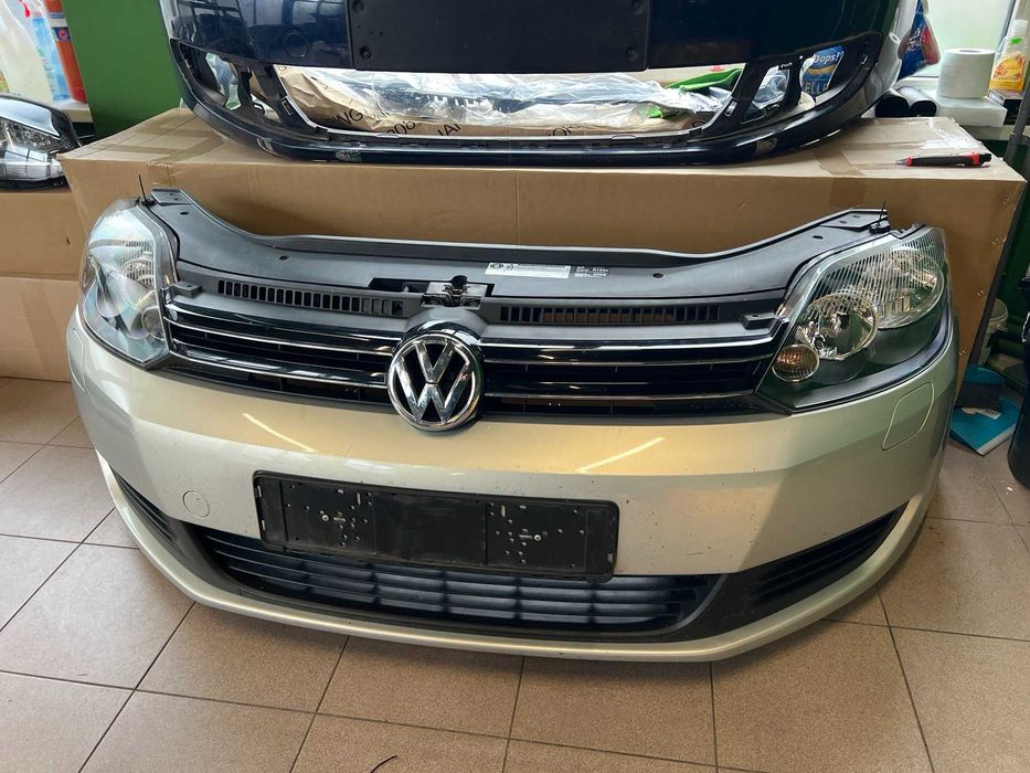 Бампер передній передний Golf Plus 5 6 V VI 2005 - 2014