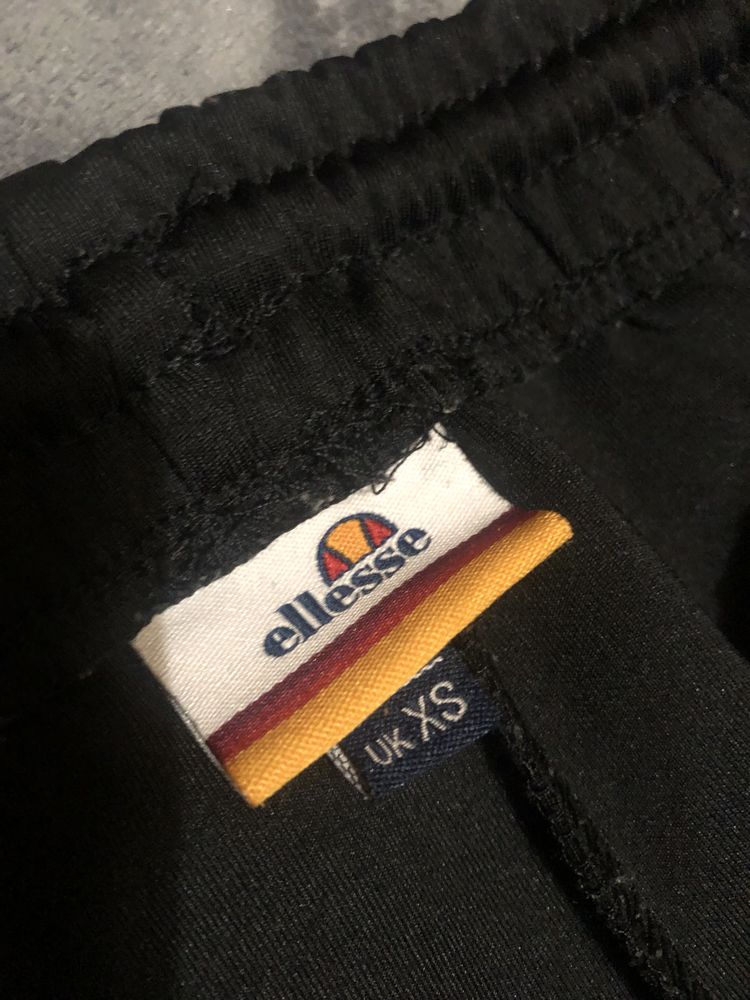 Dresy ellesse XS czarne