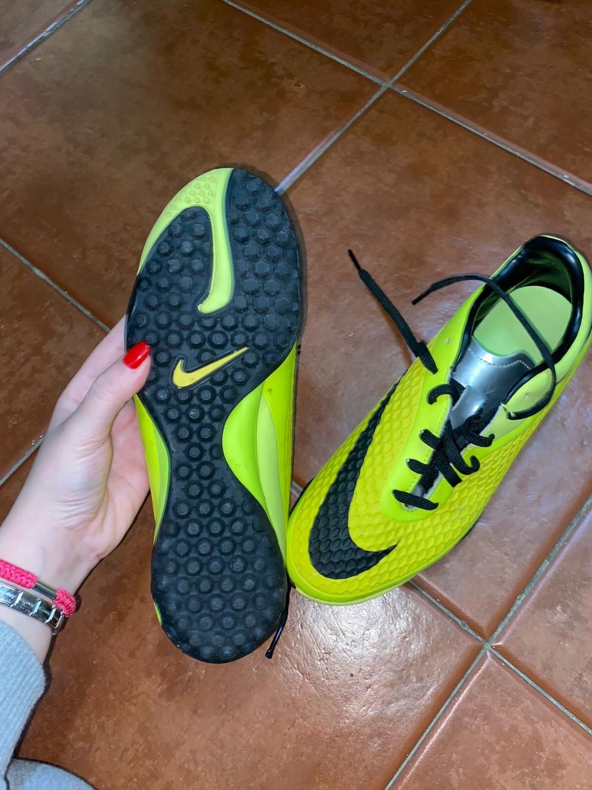 Botas futebol Nike